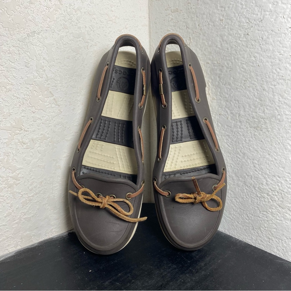 Crocs beach line slip on boat shoes brown